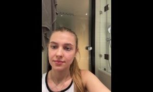 JucieLussie-Riesiger-Schwanz-Fickt-Eng-Anal-Creampie.jpg